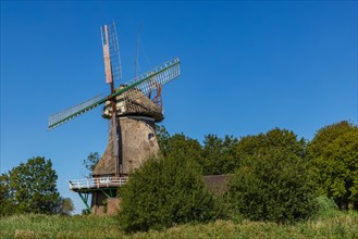 Half-ruined windmill Minsen