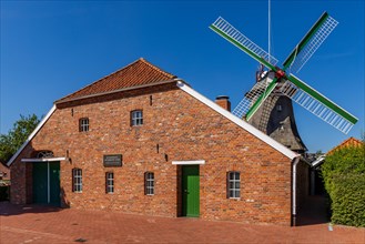 Accum Windmill