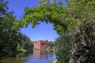 Cervena Lhota Moated Castle