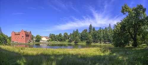 Cervena Lhota Moated Castle