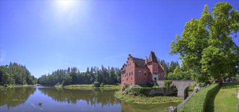 Cervena Lhota Moated Castle