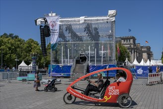 Bicycle cab at Pariser Platz
