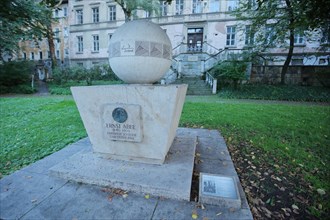 Ernst Abbe Monument