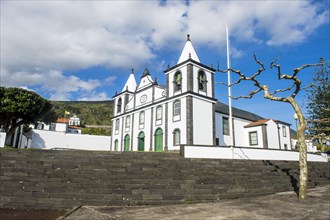 Paroquia de Sao Mateus church below Ponta do Pico highest mountain of Portugal