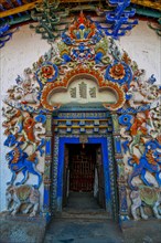 Ornated entrance in the Kumbum in the monastery of Gyantse
