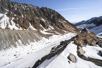 Glacial moraine of the Berglasferner