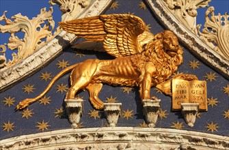 The winged lion of Saint Mark and Angels on Basilica di San Marco