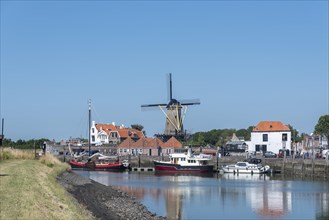 Den Haas windmill on the West Havendijk