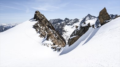 Ski tourers at the Turmscharte