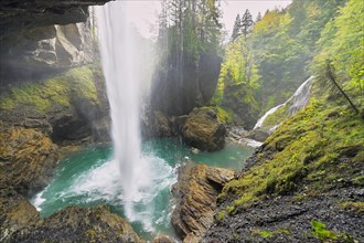 Berglistueber waterfall