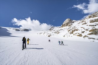 Group of ski tourers ascending Alpeiner Ferner