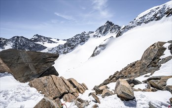 View from the Turmscharte to the Verborgen-Berg Ferner glacier with Schrandele peak in winter