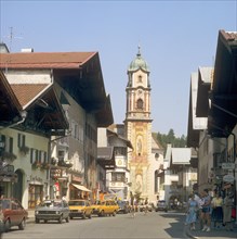 Obermarkt with parish church of St. Peter and Paul