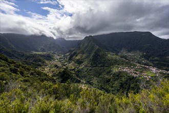 Ridge of Pico do Alto