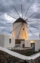 Illuminated windmills