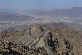 Al Hada road inbetween the mountains
