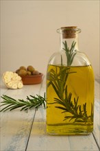 Andalusian olive oil with rosemary and garlic infusion