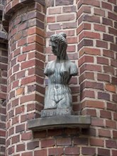 Sculpture Female Torso in Boettcherstrasse