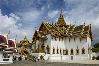 Phra Maha Prasat