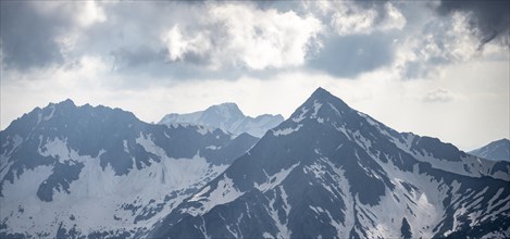 Dramatic mountains in the Allgaeu Alps with snow
