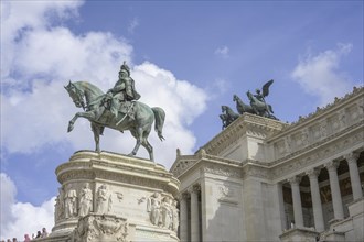 Equestrian statue of Victor-Emanuel Altare della Patria
