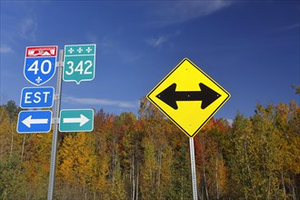 Information sign to Trans Canada Highway and National Road
