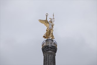 Victoria covered with snow on the Victory Column in Berlin