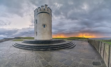 Sunrise at OBriens Tower