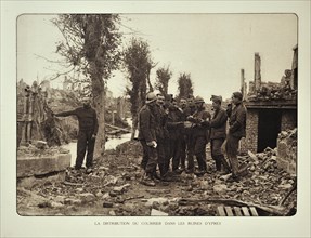 Soldiers receiving letters from the postman