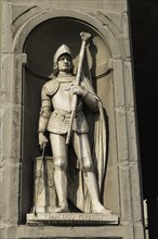 Statue of Francesco Ferrocci