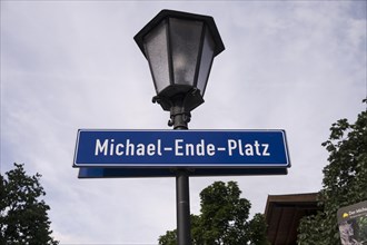 Michael-Ende-Platz