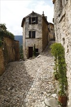 Quarry stone houses in the village of Saignon
