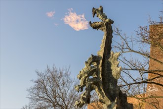 Statue of Smok Wawelski