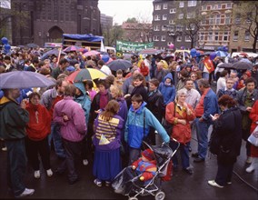 The traditional Easter march