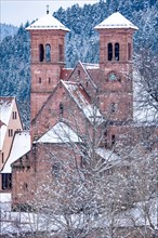 Kloster im Schnee