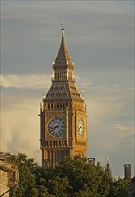 Big Ben clock tower in the evening light