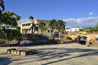 Plaza de Espana with Alcazar de Colon and Fuerte el Invencible
