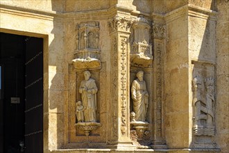 Detail at the main entrance on the right Basilica Cathedral Santa Maria la Menor