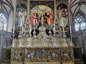 High altar with opened wings: Coronation of Mary and on the wings the twelve apostles