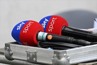 SKY Sport microphones in metal case