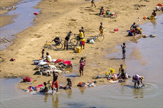 Local people washing their clothes on the Mandrare river