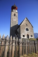 Church of St. Nicholas near Mittelberg in front of the Schlern massif