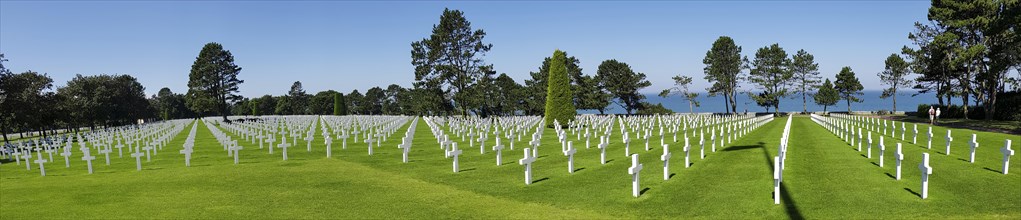 Panoramic photos of the American military cemetery in Colleville-sur-Mer