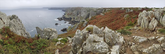 Panoramic photo of rocks and vegetation at Cape Pointe du Van