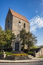 Bergsdorf village church