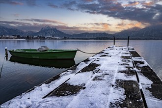 Hopfensee with Steeg and boat at blue hour