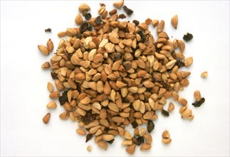 Natural remedy: Rosehip seeds