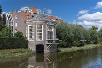 Historic pavilion at Domburgsepad