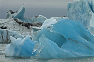 Icebergs in the glacier lagoon Joekulsarlon
