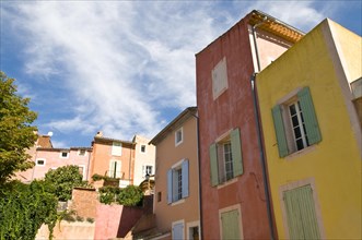 Houses in the village of Roussillon